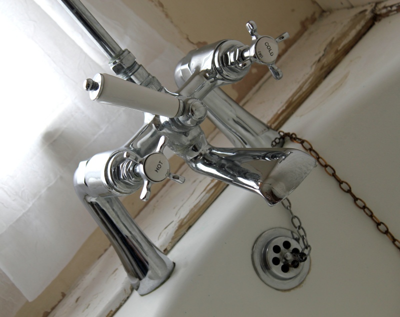 Shower Installation Harlow, Roydon, Gilston, CM17, CM18, CM19, CM20